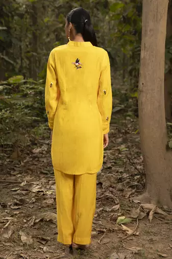 Yellow chanderi silk embroidered kurta and pant