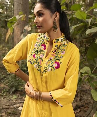 Yellow chanderi silk plain kurta and pant with neck embroidery 5