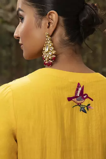 Yellow chanderi silk plain kurta set with neck line embroidery