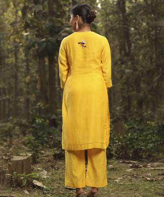 Yellow chanderi silk plain kurta set 4