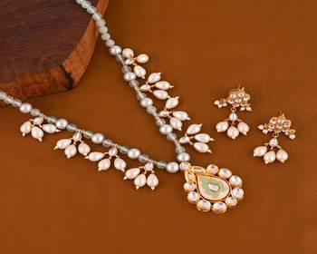 Pearl green quartz meena necklace set 1