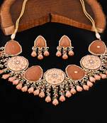 Pearl peach-green quartz meena necklace set