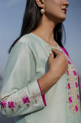Jade cotton kurta set with embroidery