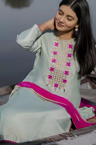 Jade cotton kurta set with embroidery