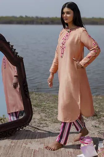 Peach plain floral cotton kurta set with embroidered sleeves