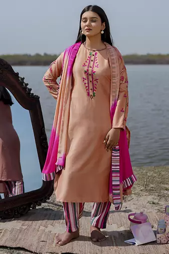 Peach plain floral cotton kurta set with embroidered sleeves