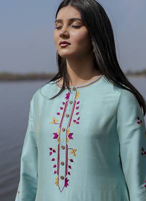 Aqua blue plain floral cotton kurta set with embroidered sleeves 2