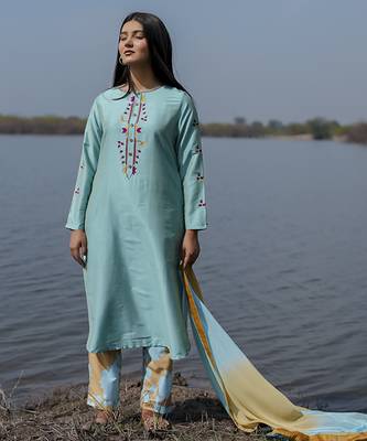 Aqua blue plain floral cotton kurta set with embroidered sleeves 5