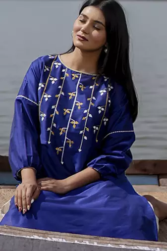 Navy blue plain cotton kurta set with embroidery