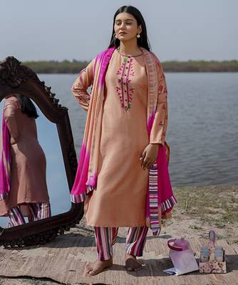 Peach plain floral cotton kurta set with embroidered sleeves 1