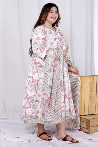  womens plus size light pink floral printed and anarkali kurta with dupatta