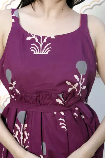  womens cotton purple floral printed noodle straps flared cotton top