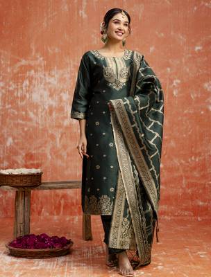Green color cotton silk blend wevon jacquard jari partywear suit 5