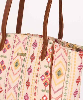 Nadia mirror embroidered tote bag 2