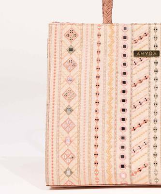 Nova mirror embroidered box tote bag 2