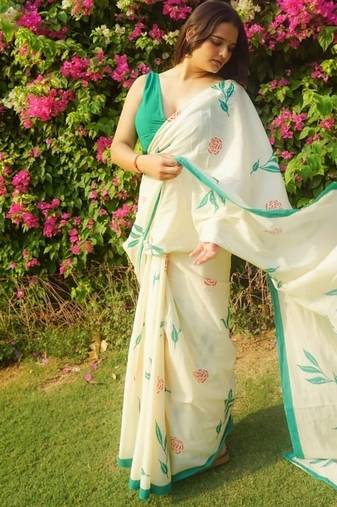 Cream hand block floral printed mul cotton saree with blouse