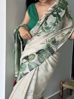 Green tropical printed soft linen saree with handmade tassels and printed blouse 3