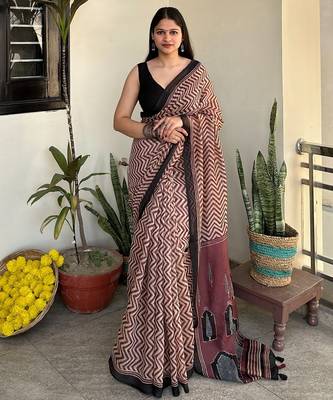 Rust zig zag print chanderi cotton saree with printed blouse 1