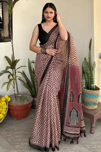 Rust zig zag print chanderi cotton saree with printed blouse