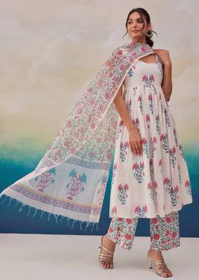 Samragi pearl light white printed cotton kurta sets 1