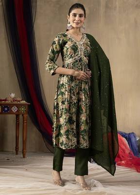 Green colour with embroidered work marin silk Kurta set for women 2