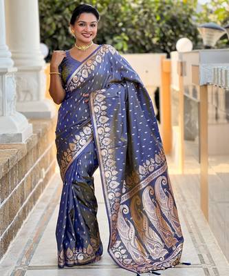 Grey faux banarasi art silk blend with woven jacquard saree 4