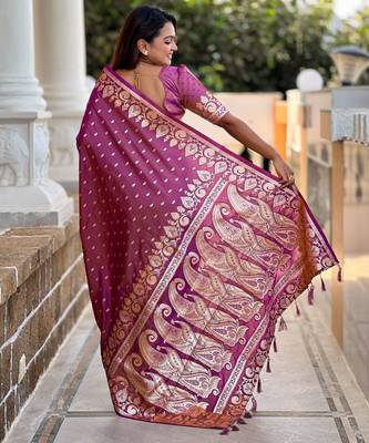 Magenta faux banarasi art silk blend with woven jacquard saree 2