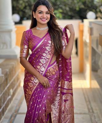 Magenta faux banarasi art silk blend with woven jacquard saree 3