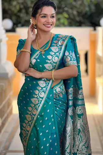 Rama faux banarasi art silk blend with woven jacquard saree