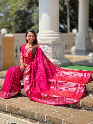 Pink faux banarasi art silk blend with woven jacquard saree 5