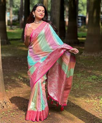 Pink soft art silk blend woven jacquard saree 1