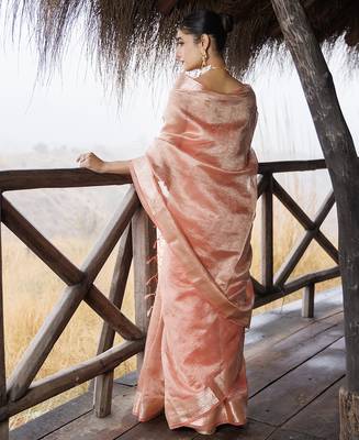 Women zari crinkle tissue saree 2