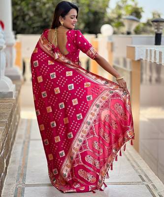 Woven meenakari pink dola art silk blend saree 2
