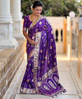 Woven meenakari violet dola art silk blend saree 4