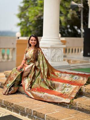 Mahendi faux banarasi art silk blend woven meenakari saree 5