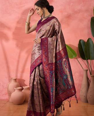 Woven jacquard silk blend wine saree 4