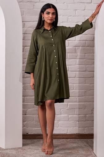 Green plain cotton avanti shamrock knee length short dress