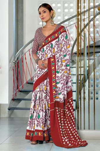 Red printed cotton saree with blouse piece