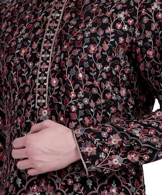Black floral embroidered faux georgette kurta-pajama 5