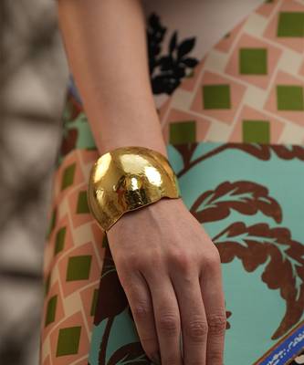 Gold finished seraphic cuff 2