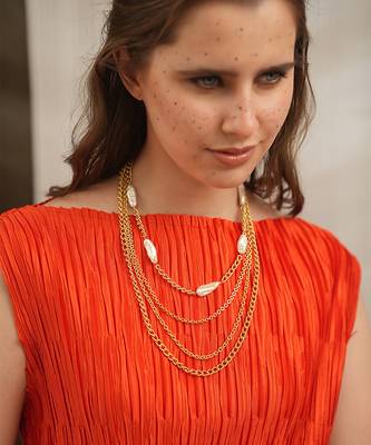 Gold finished chain necklace 4