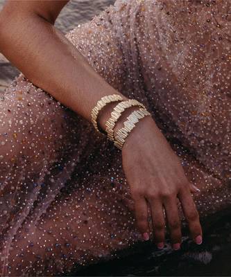 Golden cubic net cuff 1