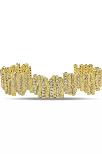 Golden cubic net cuff