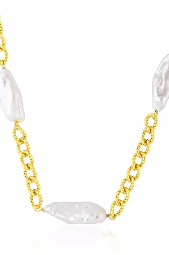 Golden concord pearl necklace