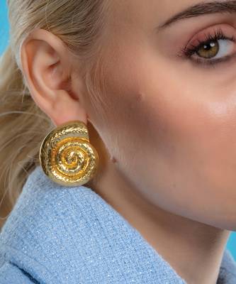 Gold finished shell earrings  5
