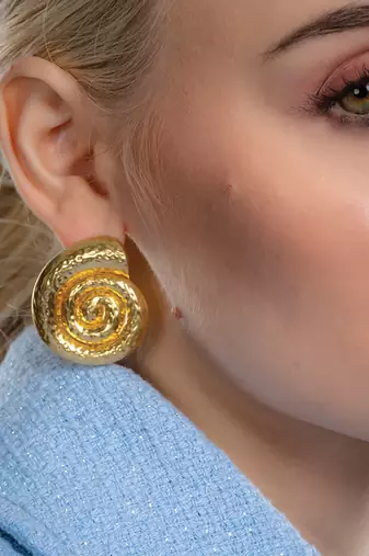 Gold finished shell earrings 