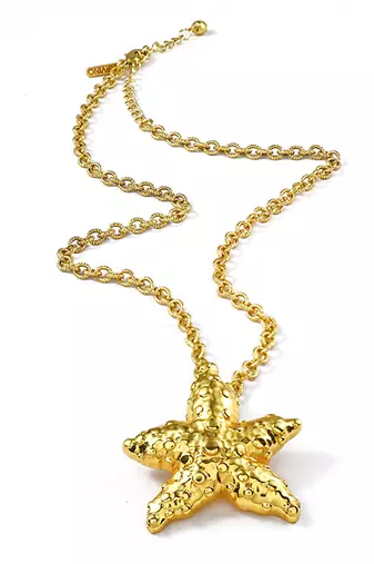 Gold finished seaside starfish necklace