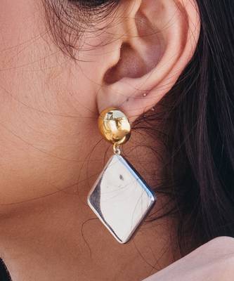 Mirage reflective silver earrings 1