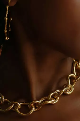 Gold finished heirloom necklace