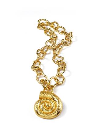 Gold coral shell link necklace 3